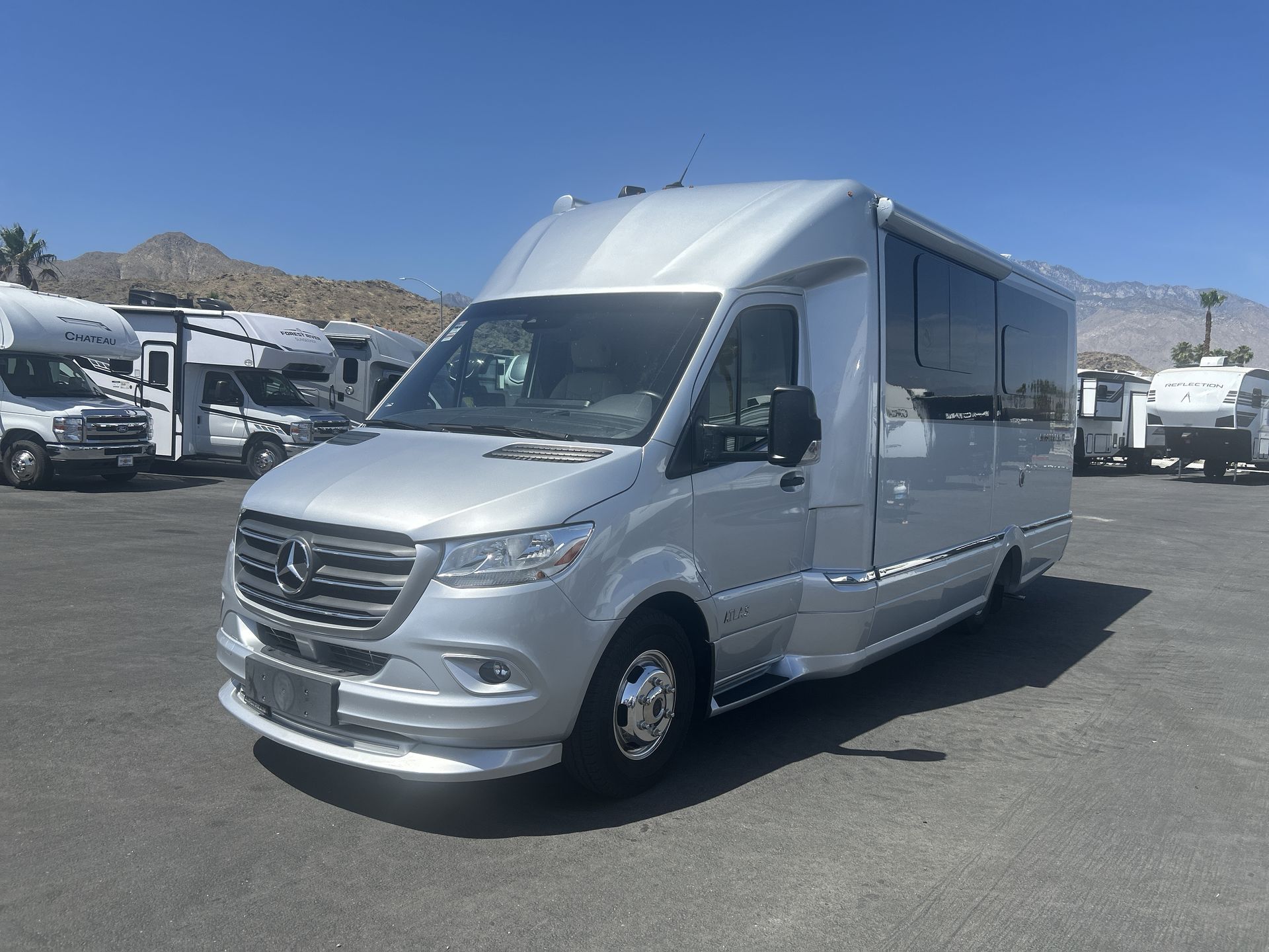 2023 Airstream ATLAS 24 TOMMY BAHAMA  in cathedral city CA