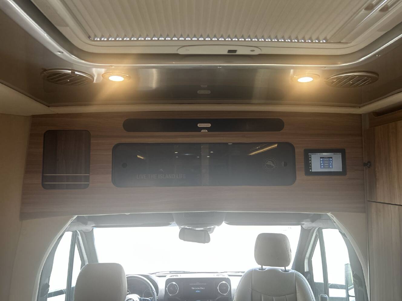 A photo of this 2023 Airstream ATLAS 24 TOMMY BAHAMA 