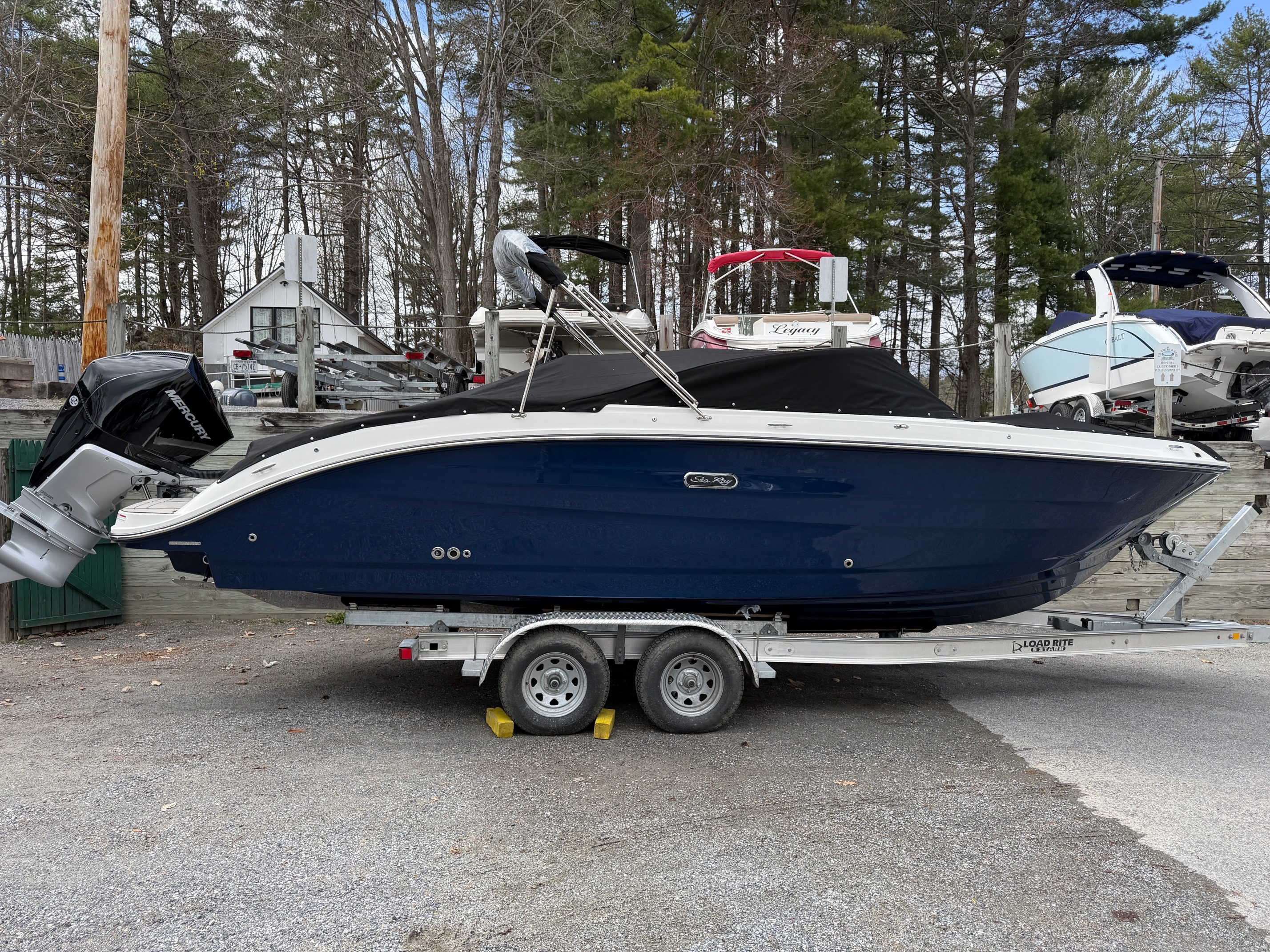 2026 Sea Ray SDX 250 OB 290 OUTBOARD in bolton landing NY