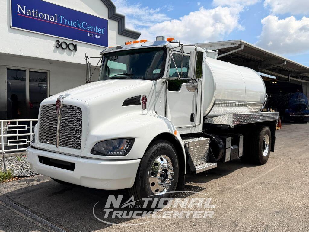 Butler,freightliner,kenworth,silver Eagle,thermoking Class 6 Sewer