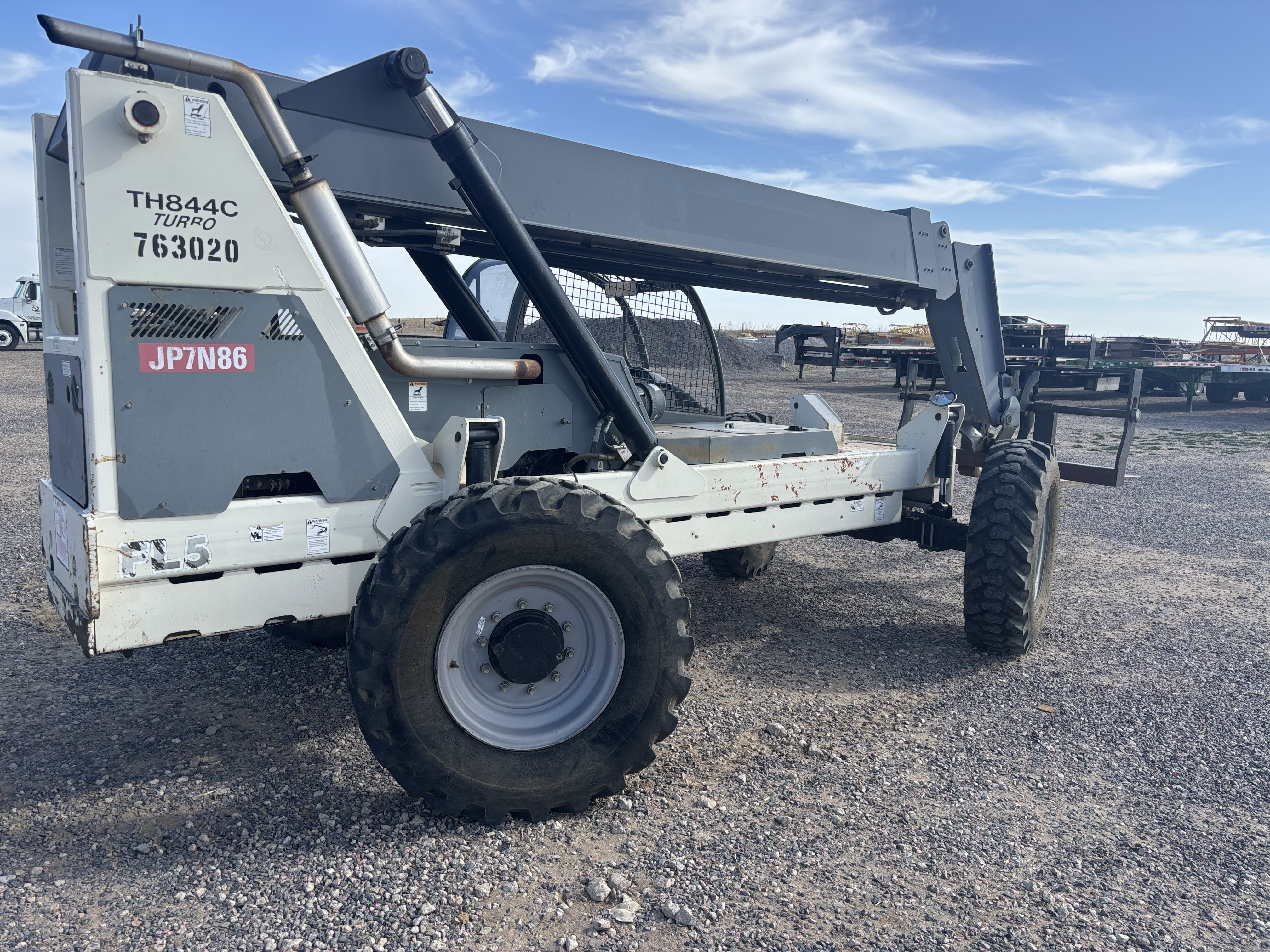 2005 TEREX GTH-844 in Bennett, CO