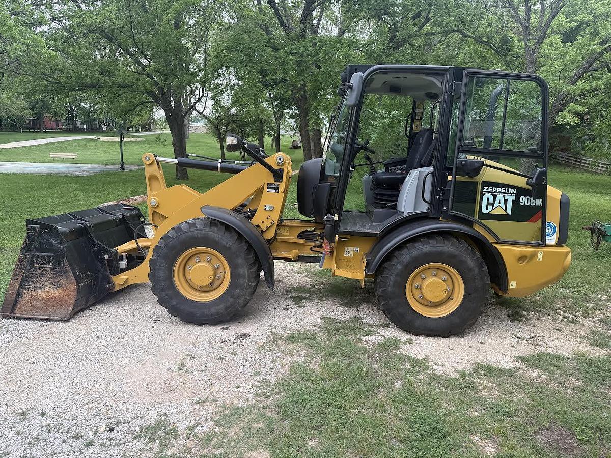 2019 CATERPILLAR 906M in Glen Rose, TX