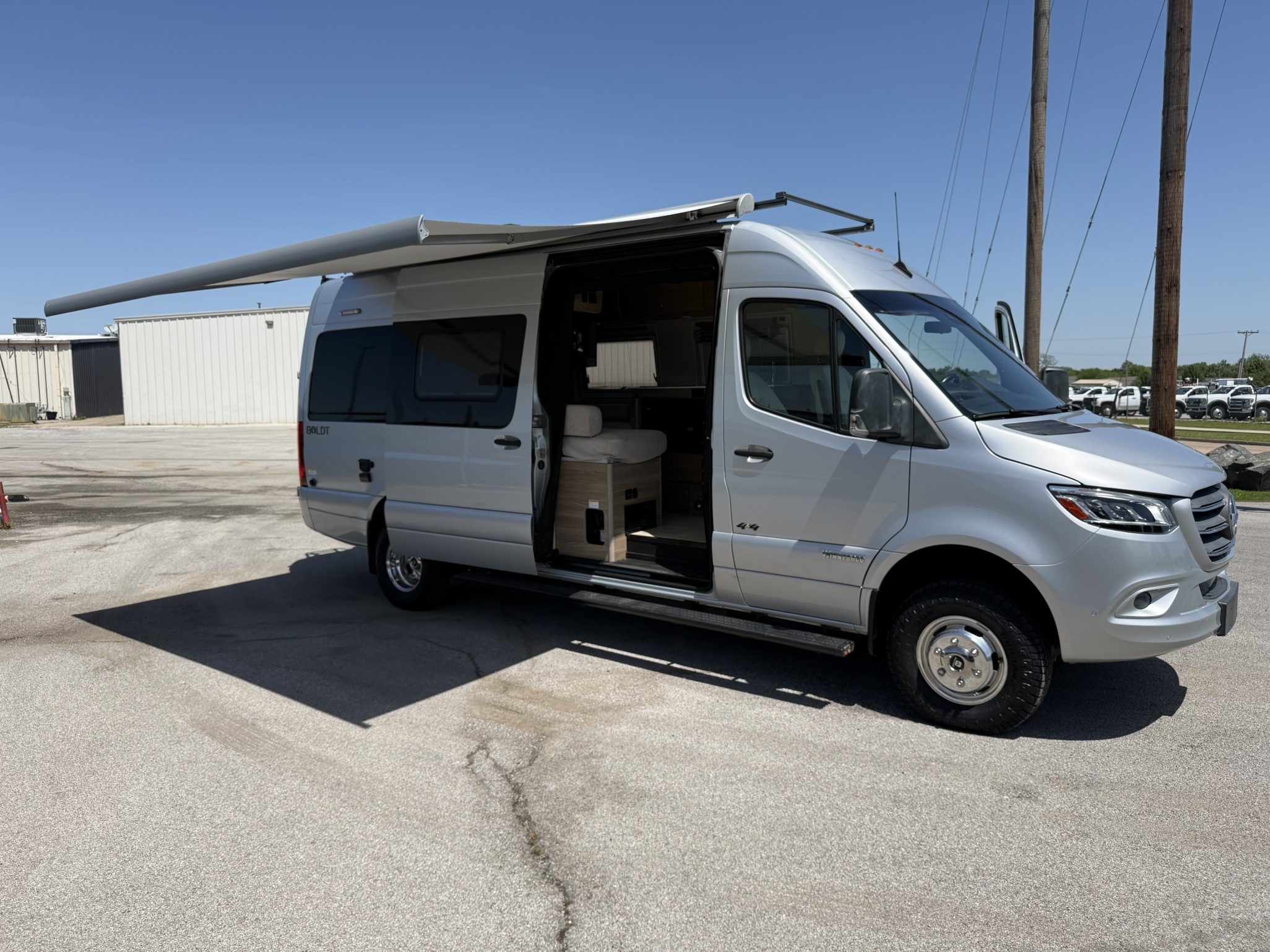 2021 Winnebago BOLDT 70KL 4X4 in collinsville OK