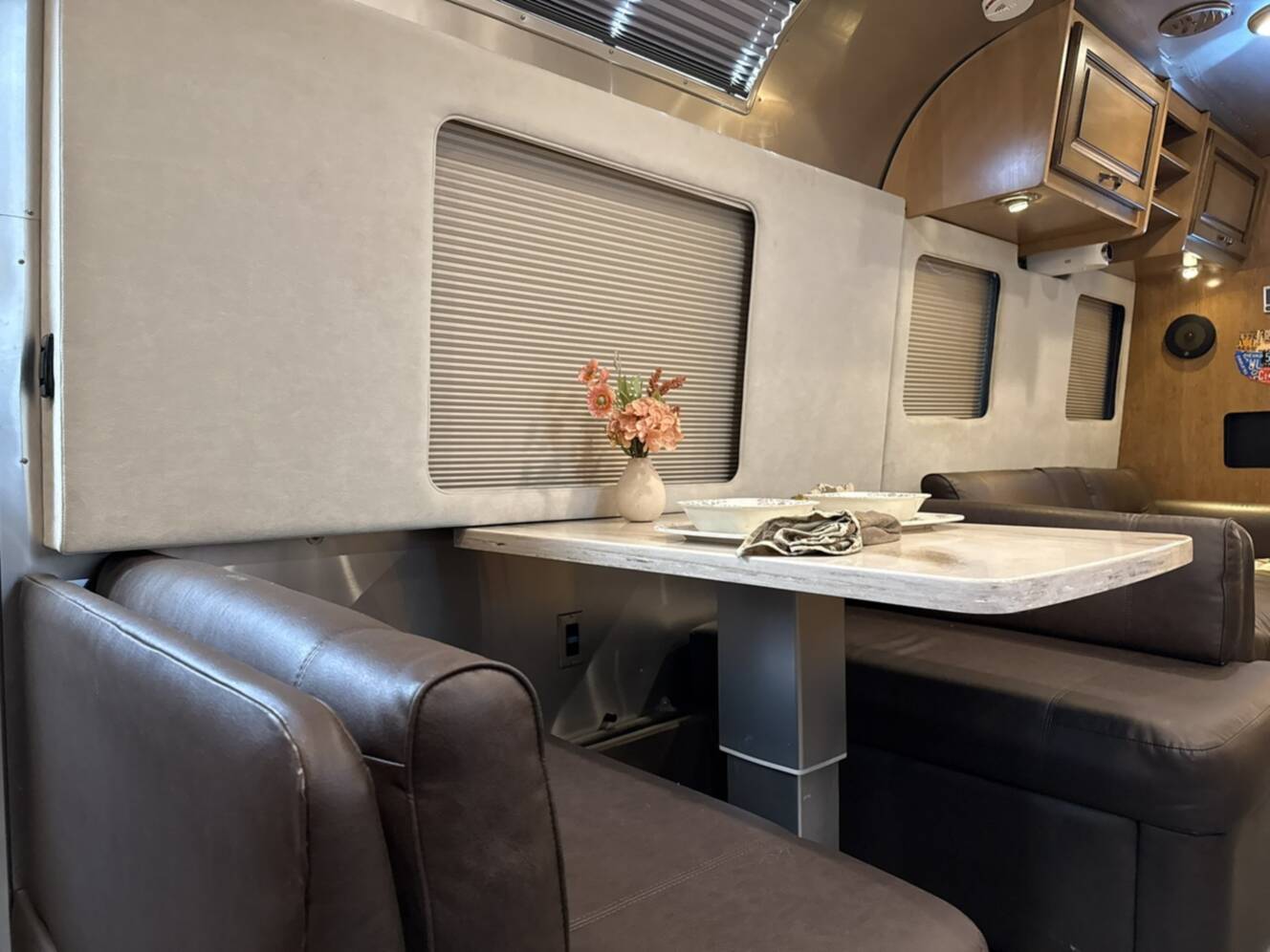 A photo of this 2020 Airstream CLASSIC 33FB