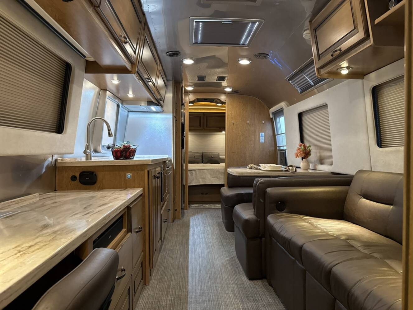 A photo of this 2020 Airstream CLASSIC 33FB