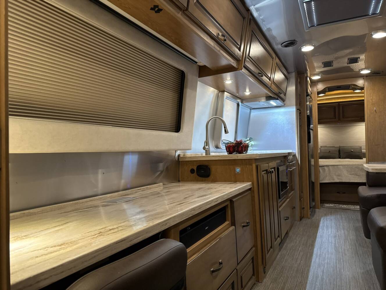 A photo of this 2020 Airstream CLASSIC 33FB