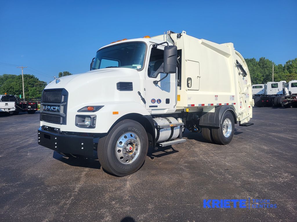 2025 MACK MD6 in Milwaukee, WI