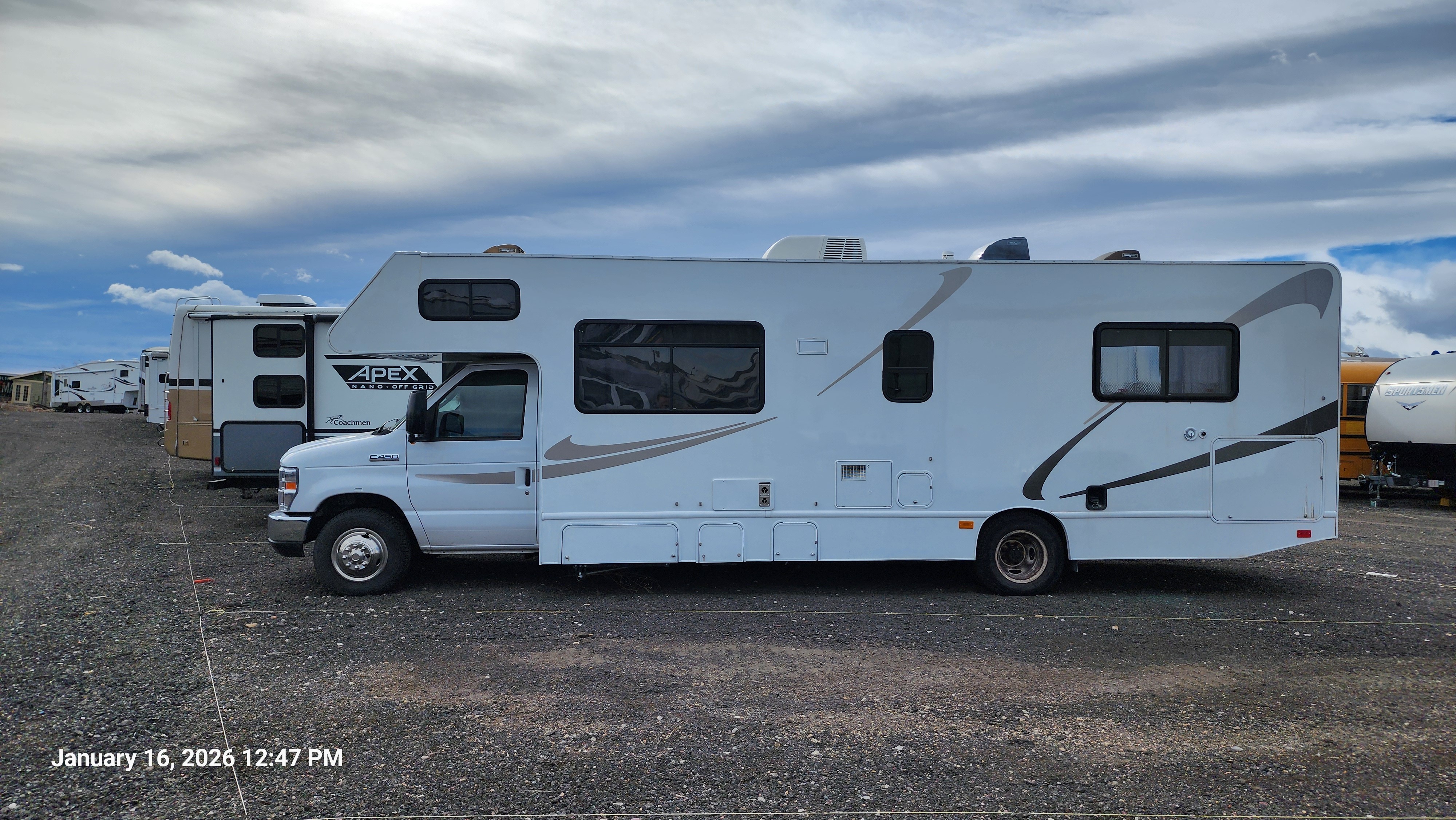 2019 Thor Motor Coach FOUR WINDS MAJESTIC 28A RV