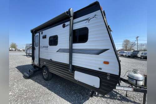 2019 Coachmen Clipper Single Axle 16RBD in benton KY