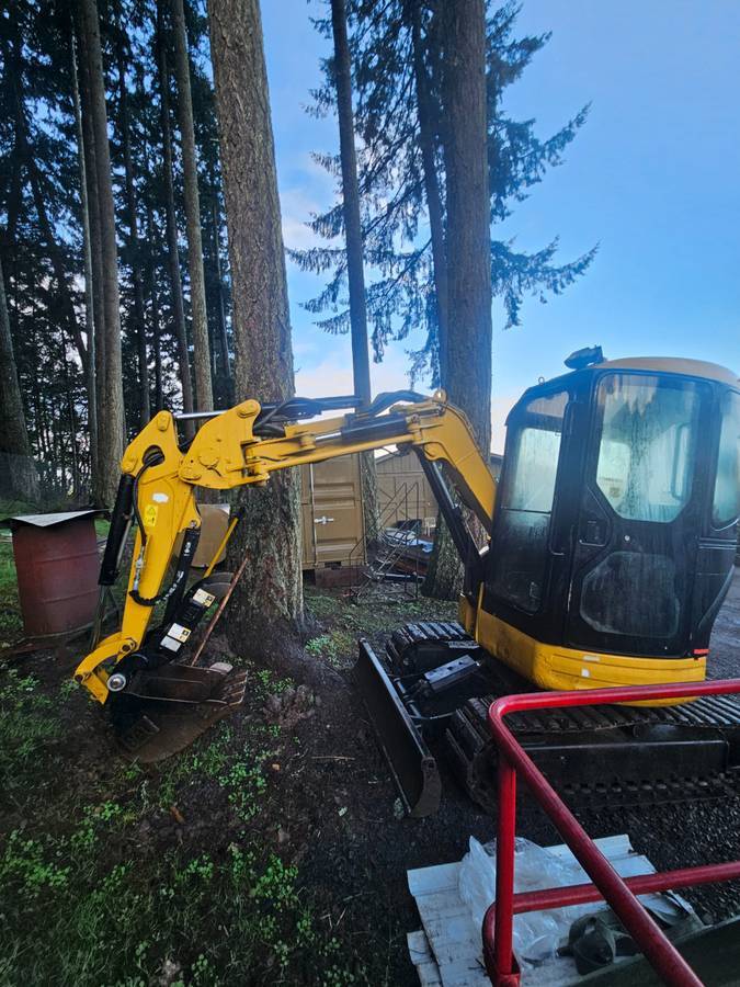 2006 CATERPILLAR 303CR in Eugene, OR