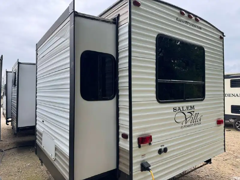 2018 FOREST RIVER SALEM VILLA 395FKLTD