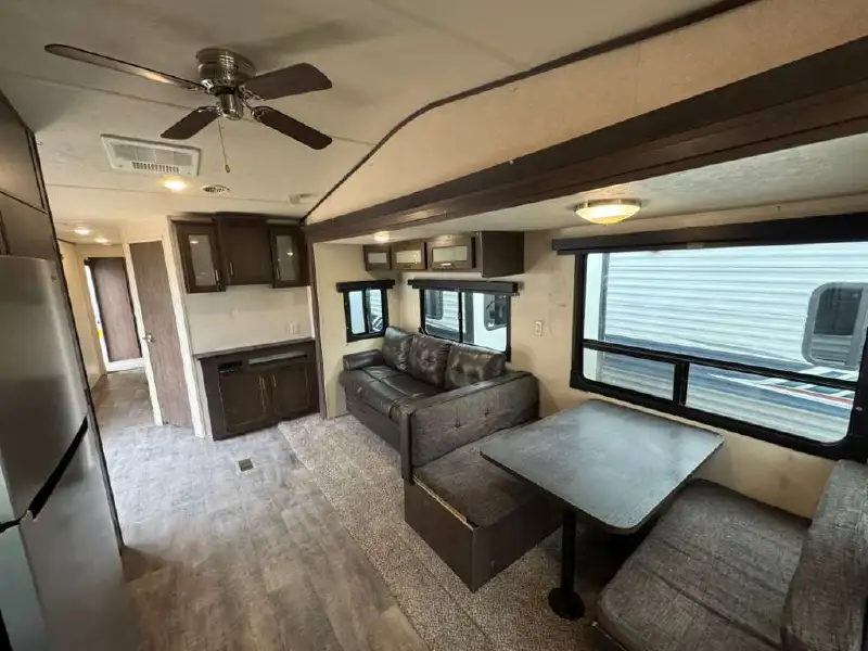 2018 FOREST RIVER SALEM VILLA 395FKLTD