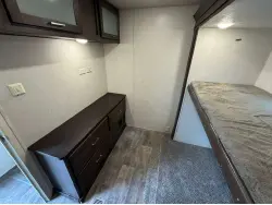 2018 FOREST RIVER SALEM VILLA 395FKLTD