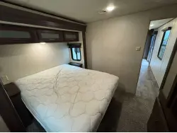 2018 FOREST RIVER SALEM VILLA 395FKLTD