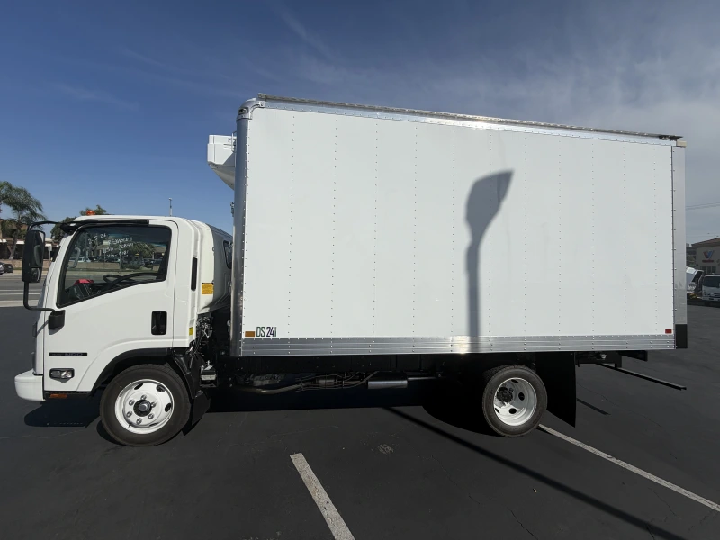 2026 ISUZU NRR GAS