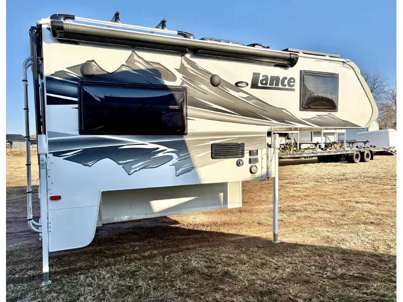 2026 Lance Lance 850