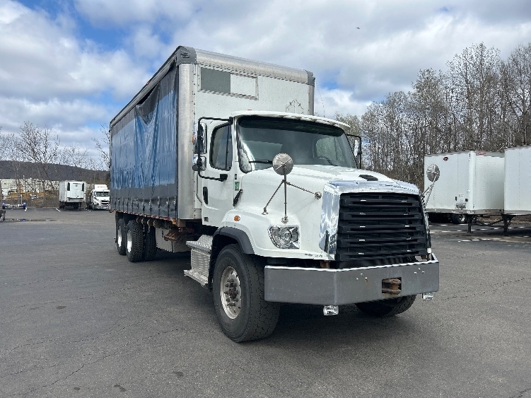 2020 FREIGHTLINER 114 SD in Binghamton, NY