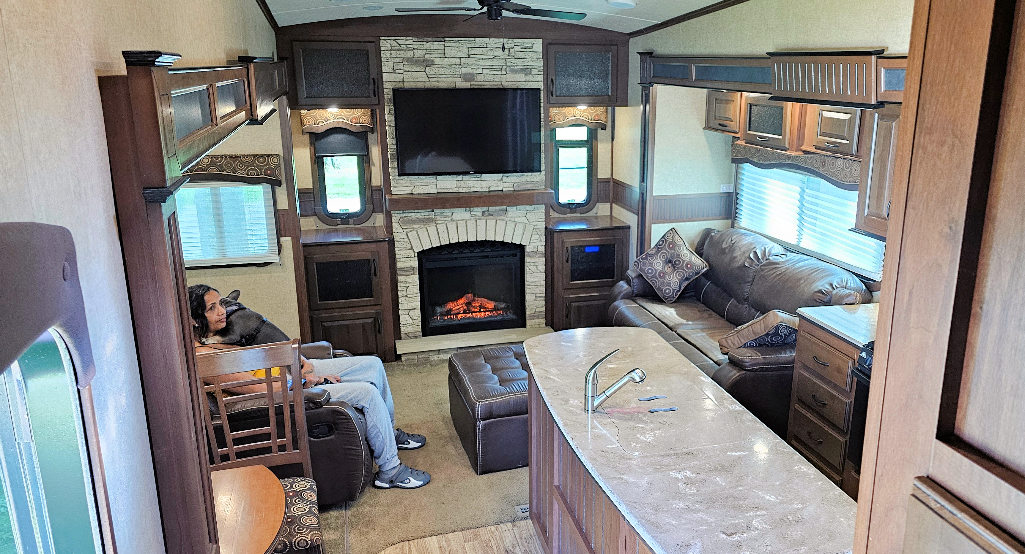 2015 Jayco EAGLE PREMIER 331RETS in annapolis MD