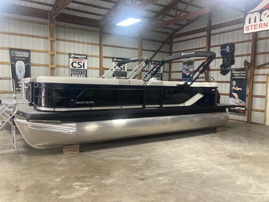 2026 Godfrey Pontoons Sweetwater 2286 C 27" iMPACT Center Tube Package 2486 SFL in iowa city IA