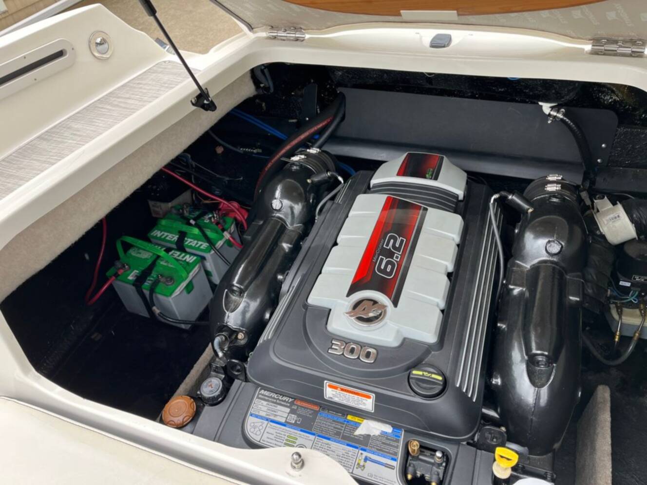 A photo of this 2018 Stingray 235LR