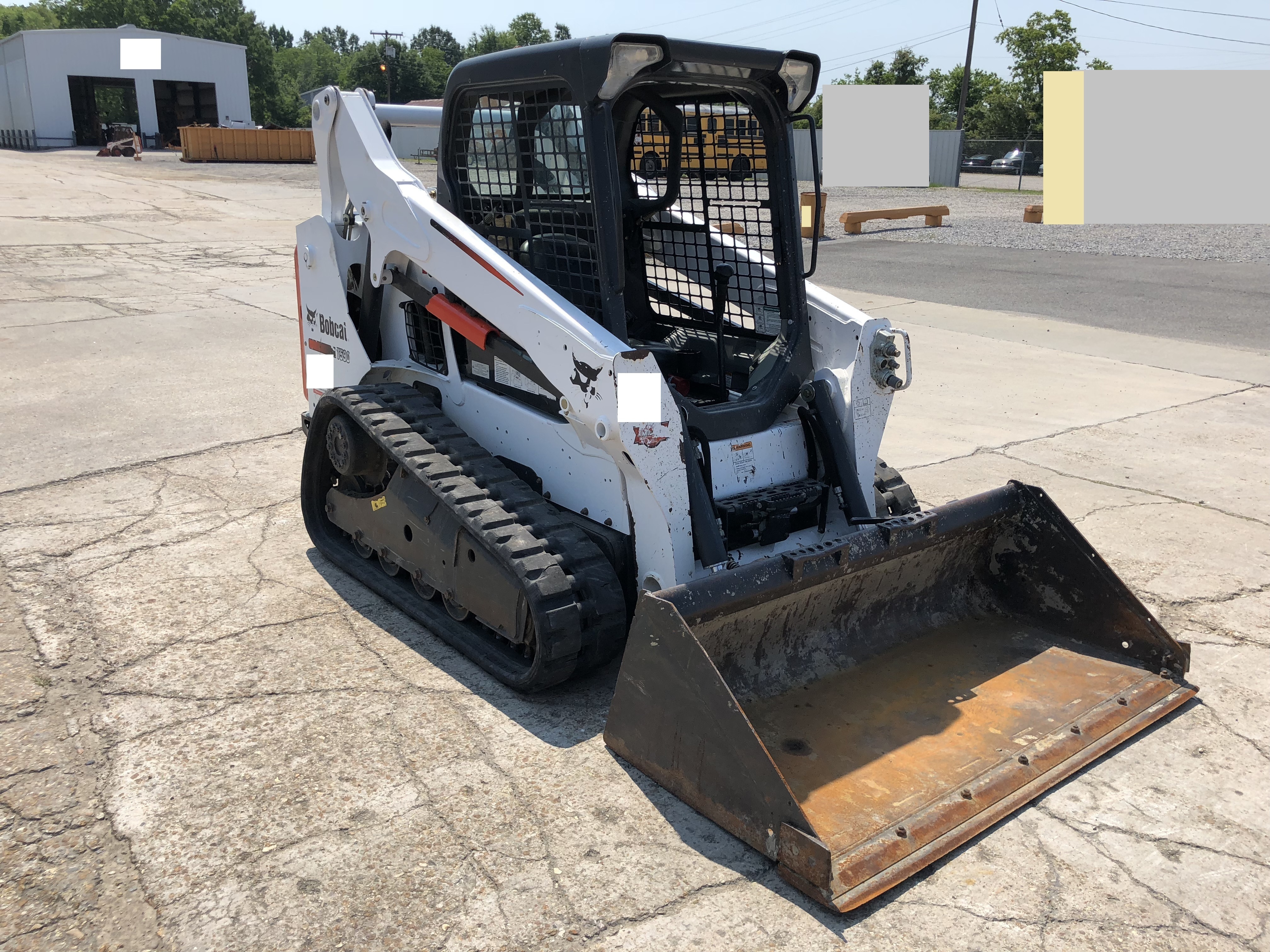 2015 SKID-LIFT T-590 in Odessa, TX