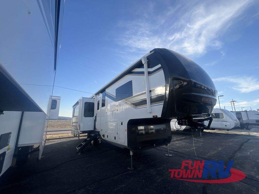 2026 Heartland Bighorn 31RL in wharton TX