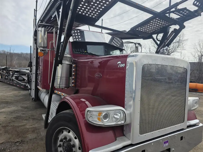2018 Peterbilt 389