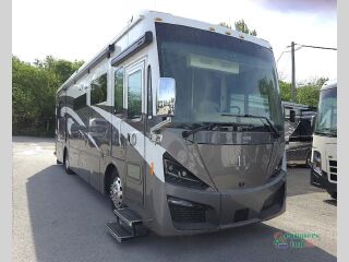 2022 TIFFIN MOTORHOMES PHAETON 36 SH