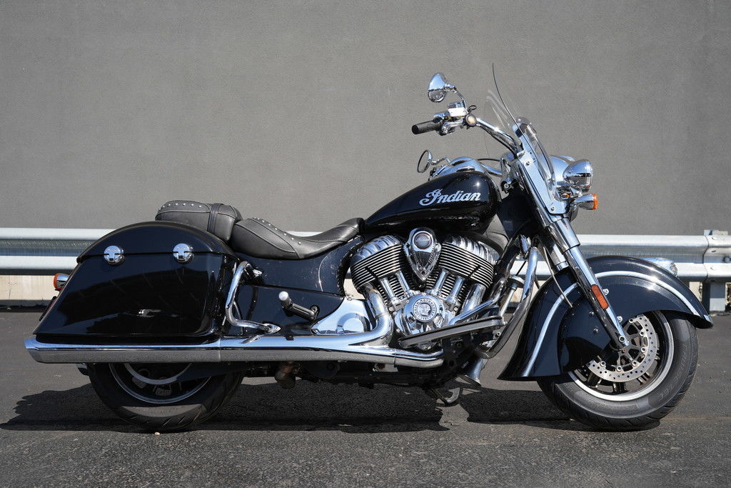 2019 Indian Motorcycle Springfield Thunder Black in Elmhurst, IL