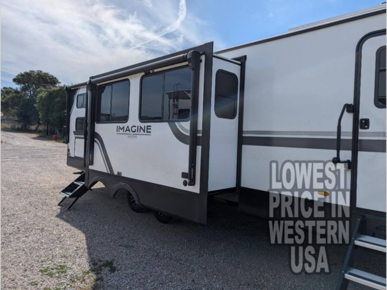A photo of this 2026 Grand Design Imagine 3210BH