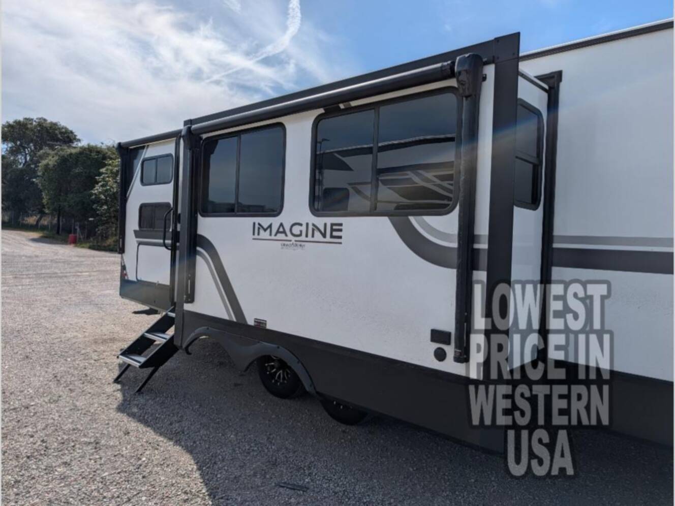 A photo of this 2026 Grand Design Imagine 3210BH