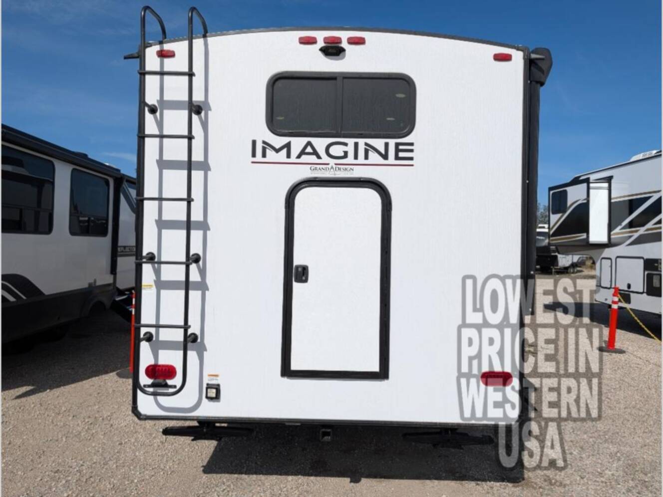 A photo of this 2026 Grand Design Imagine 3210BH
