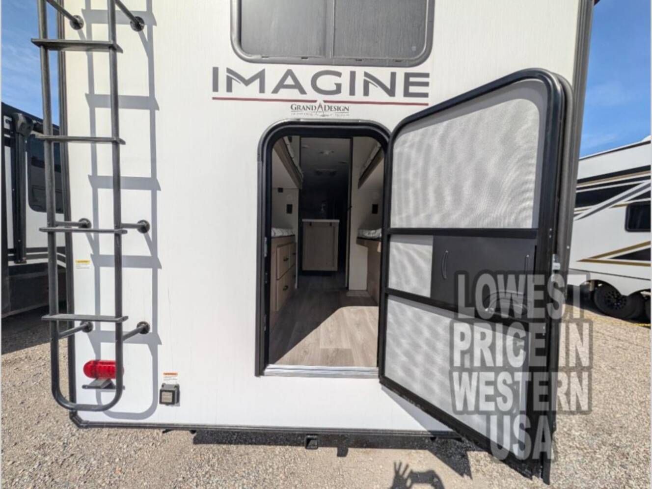 A photo of this 2026 Grand Design Imagine 3210BH