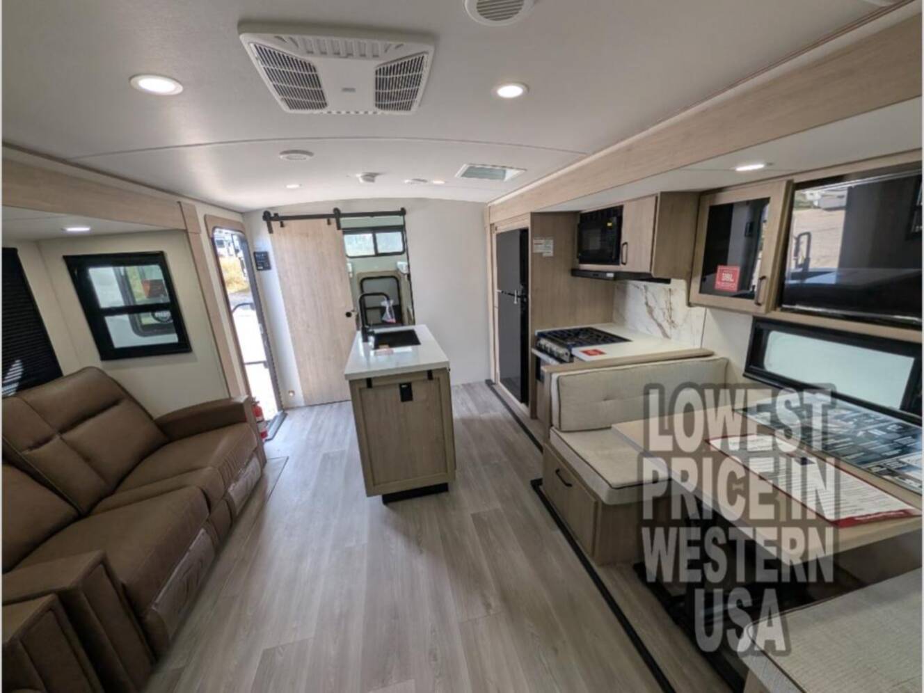 A photo of this 2026 Grand Design Imagine 3210BH