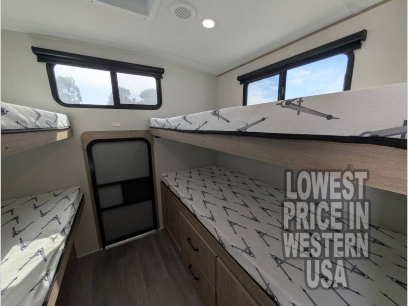 A photo of this 2026 Grand Design Imagine 3210BH