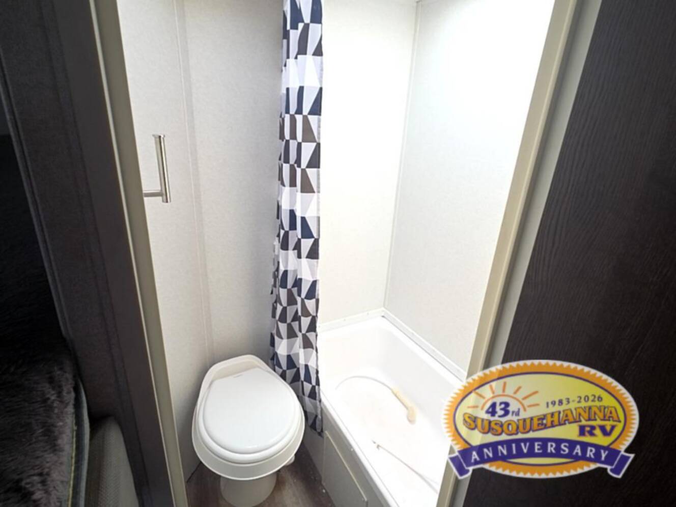 A photo of this 2020 Forest River Rv Salem Cruise Lite 261BHXL