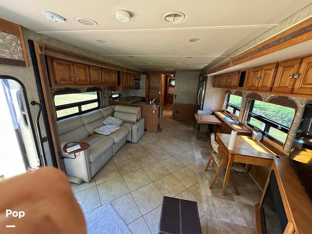 2014 Winnebago Adventurer 38Q in alexander city AL