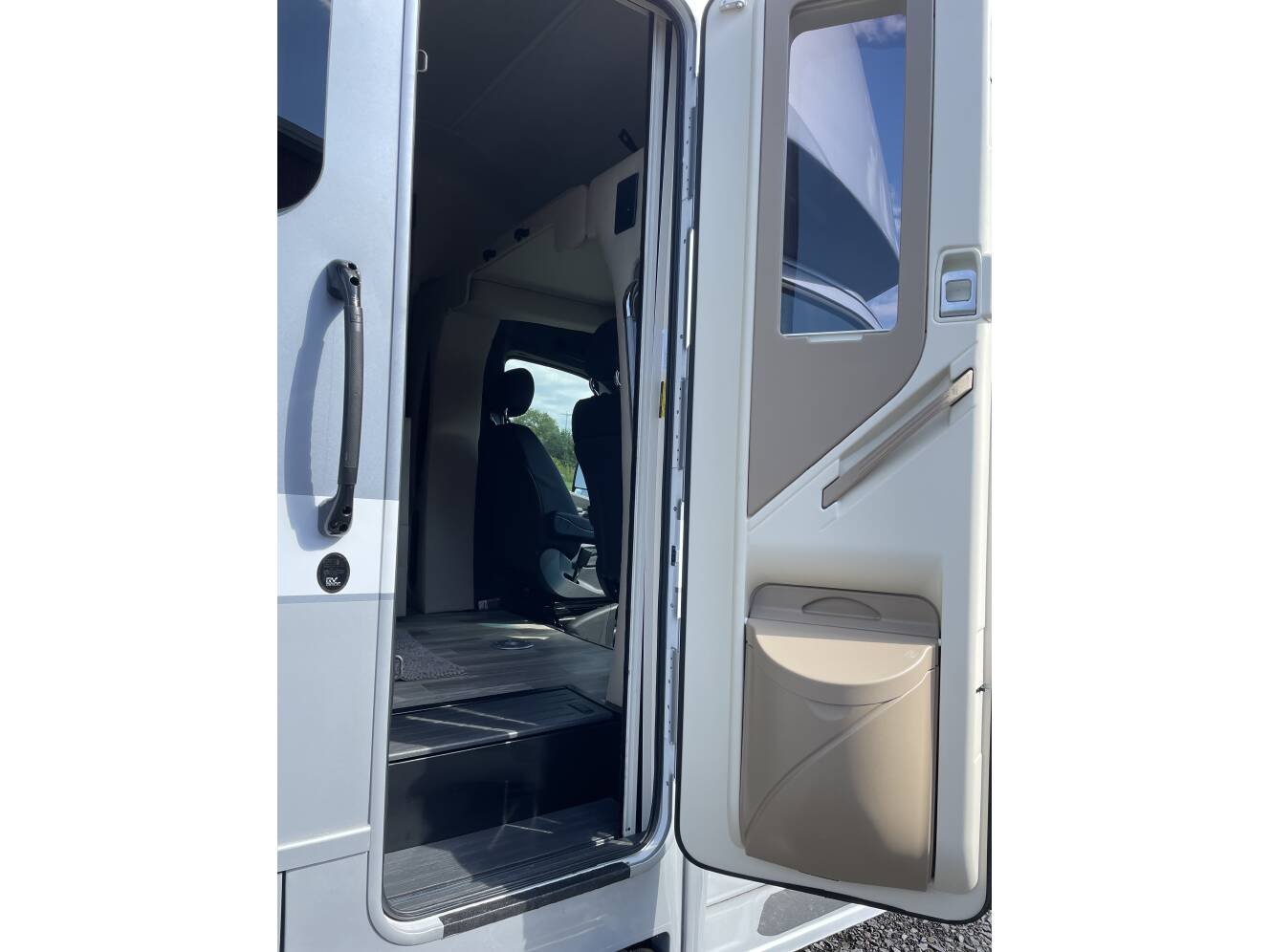 A photo of this 2022 Tiffin Motorhomes WAYFARER 25 JW
