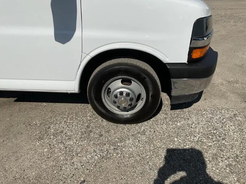 2023 CHEVROLET EXPRESS