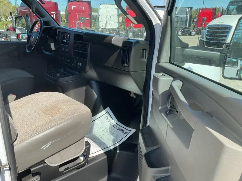 2023 CHEVROLET EXPRESS