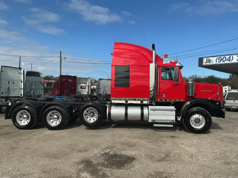 2020 WESTERN STAR CONVENTIONAL