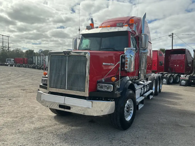 2020 WESTERN STAR CONVENTIONAL