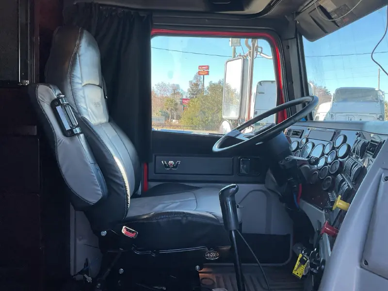 2020 WESTERN STAR CONVENTIONAL