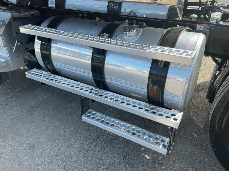 2020 WESTERN STAR CONVENTIONAL