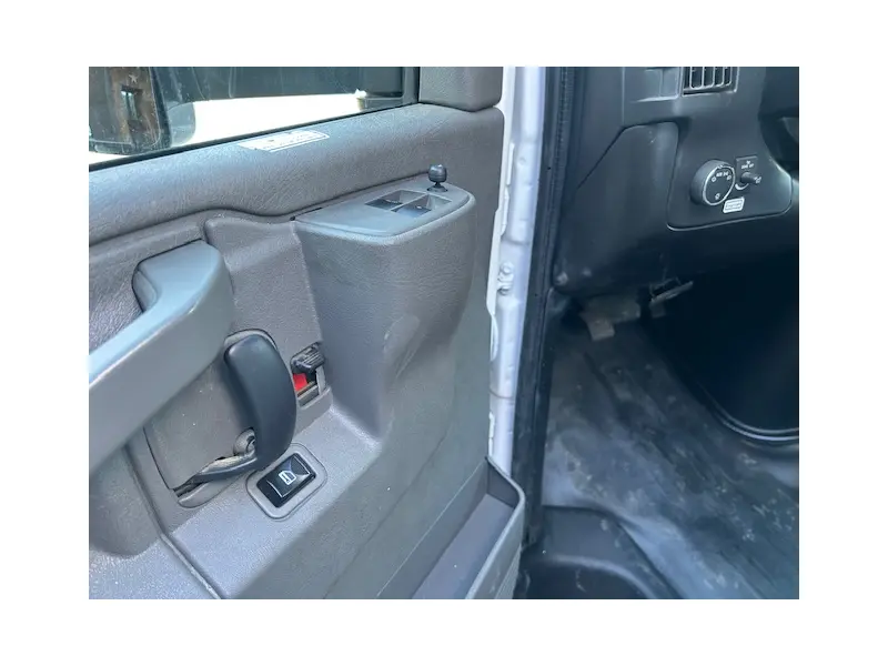 2021 GMC G3500