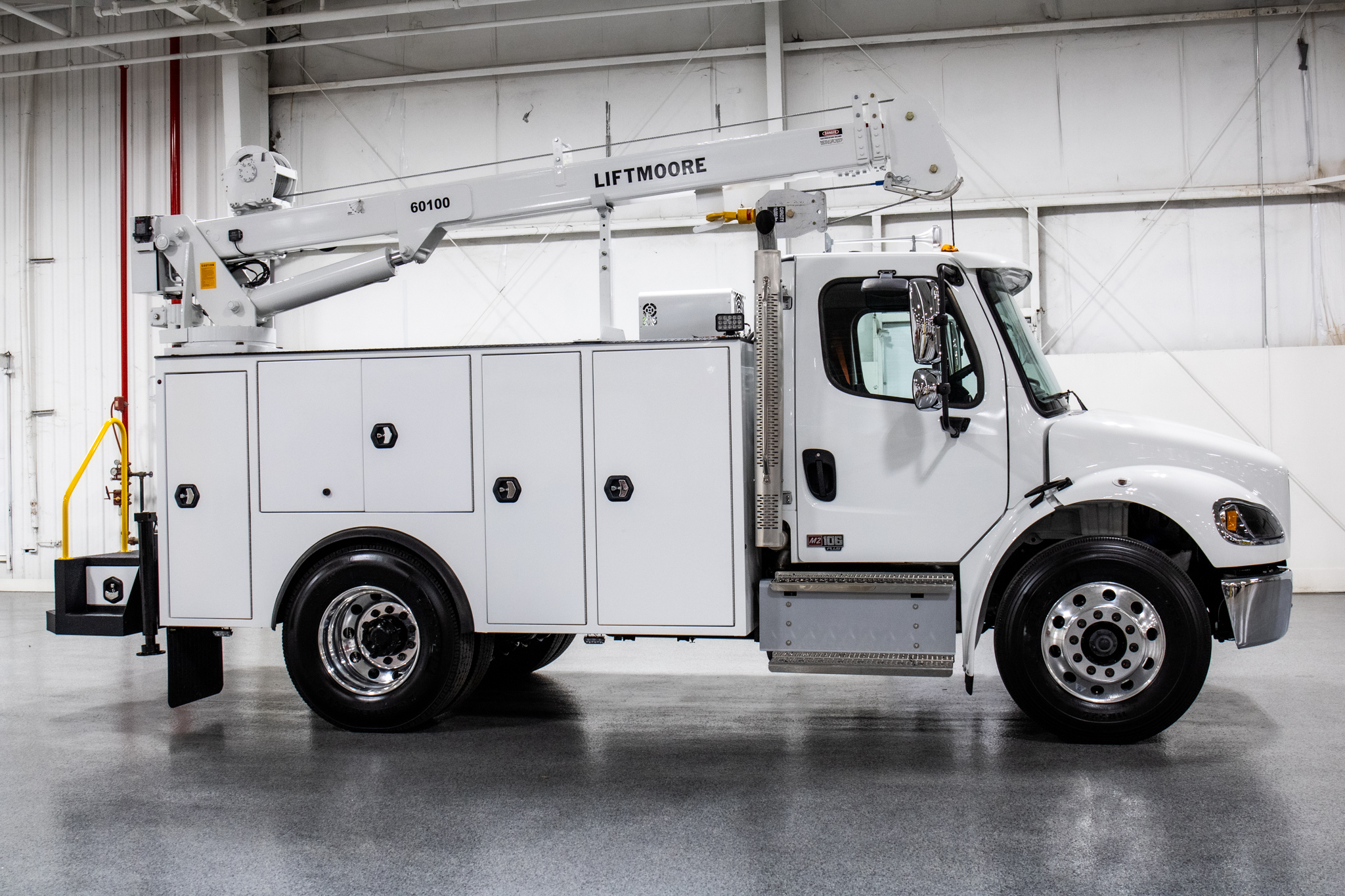 2025 KENWORTH BUSINESS CLASS M2 106 in Milledgeville, GA