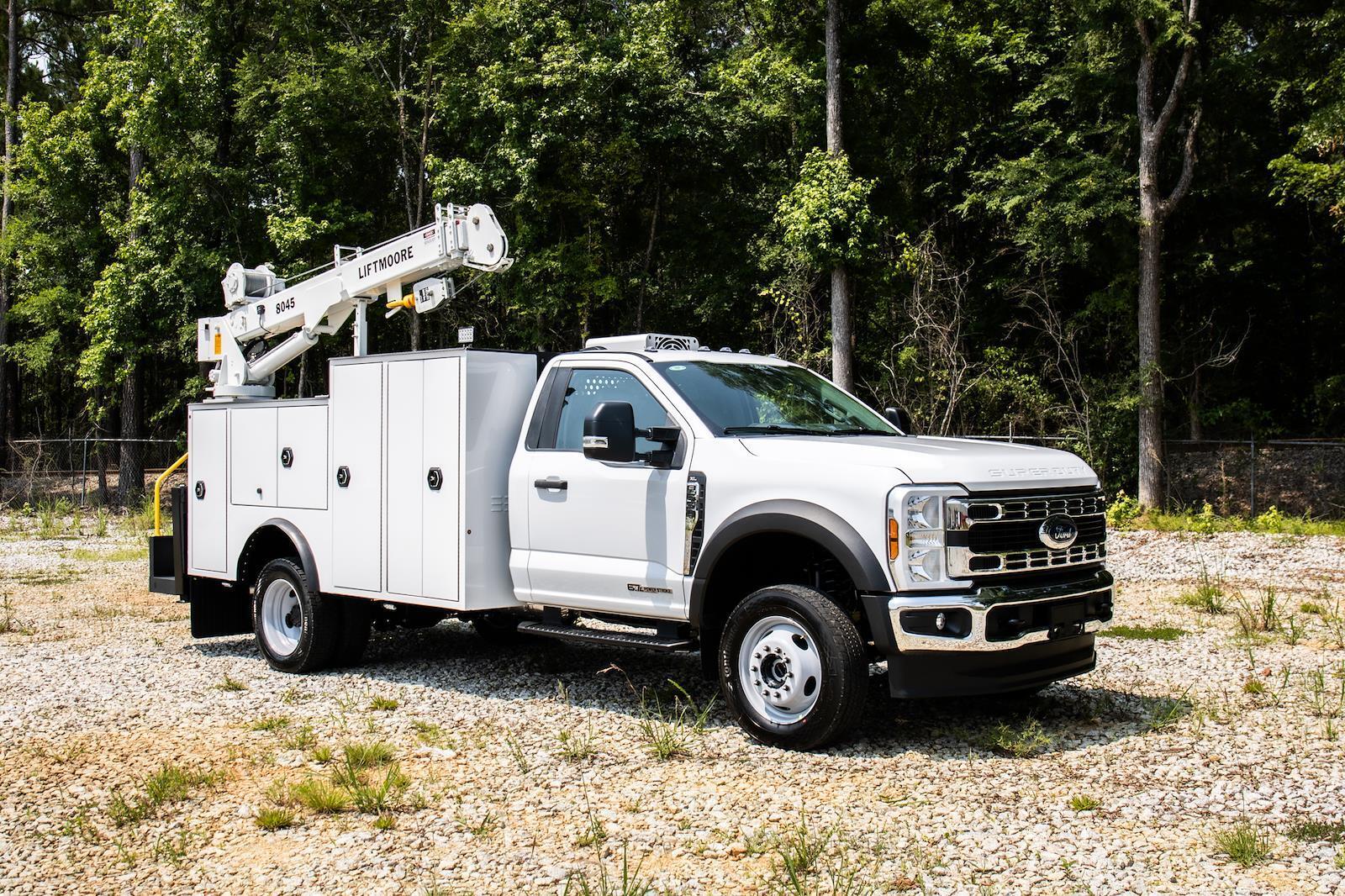 2024 FORD F450 in Milledgeville, GA