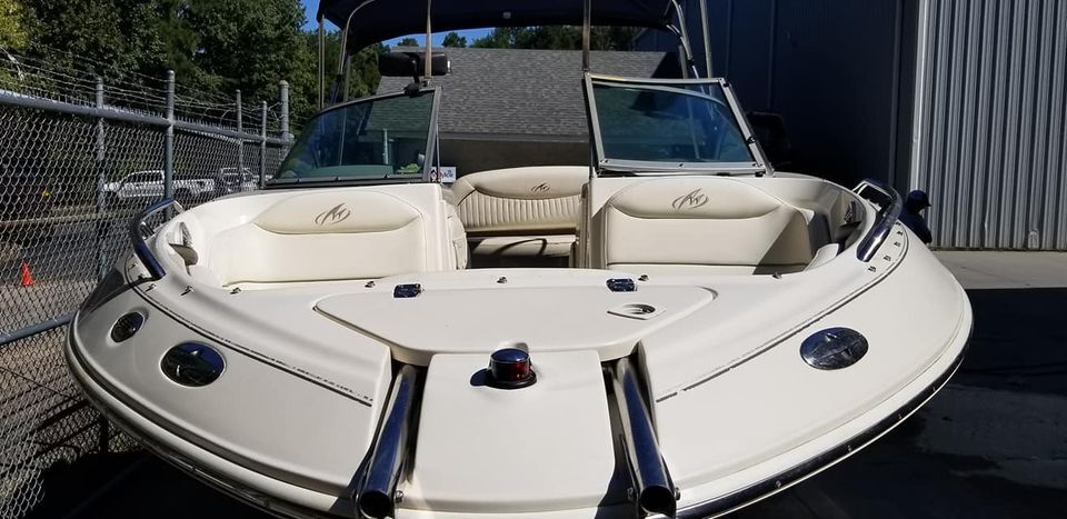 2004 Monterey 228 Si in alpharetta GA