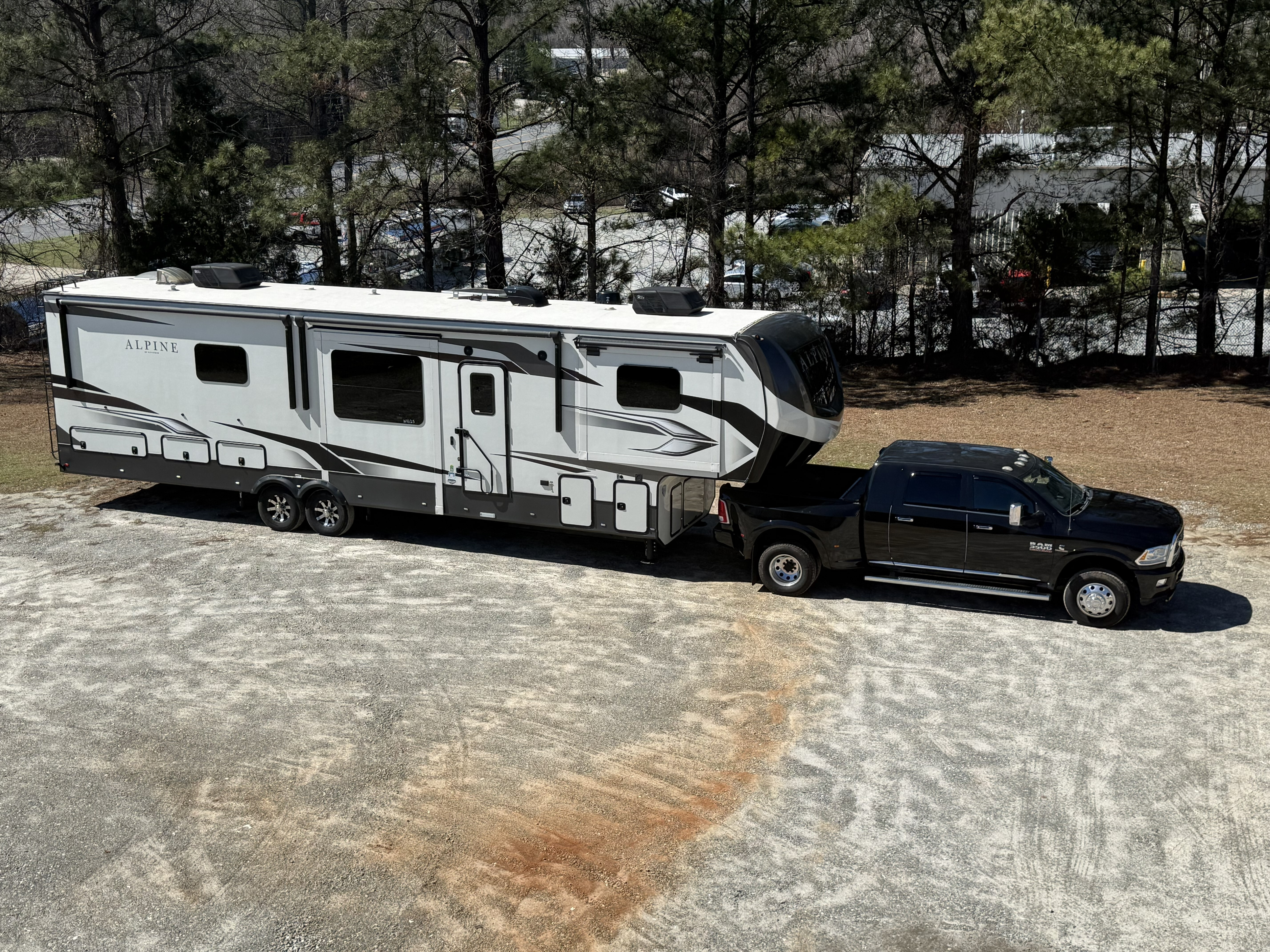 2022 Keystone ALPINE 3712KB RV