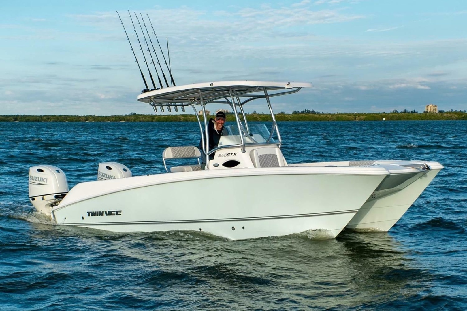2026 Twin Vee 240 STX CC in fort lauderdale FL